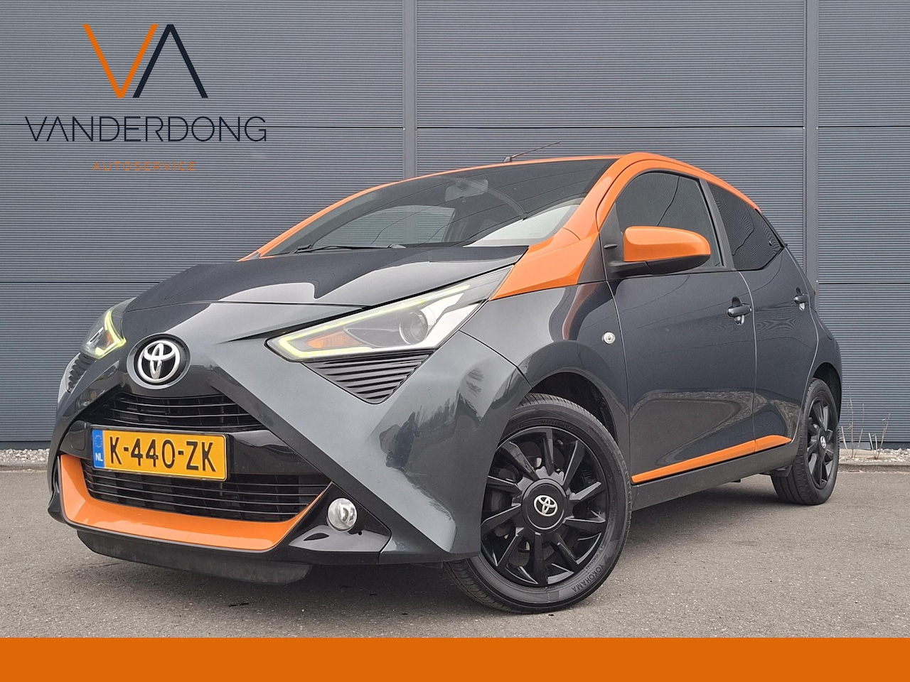 Toyota Aygo - 1.0 VVT-i x-JBL 1.0 VVT-i x-JBL - AutoWereld.nl