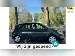 Renault Scénic - 2.0-16V Dynamique Comfort AIRCOAPKKOOPJE