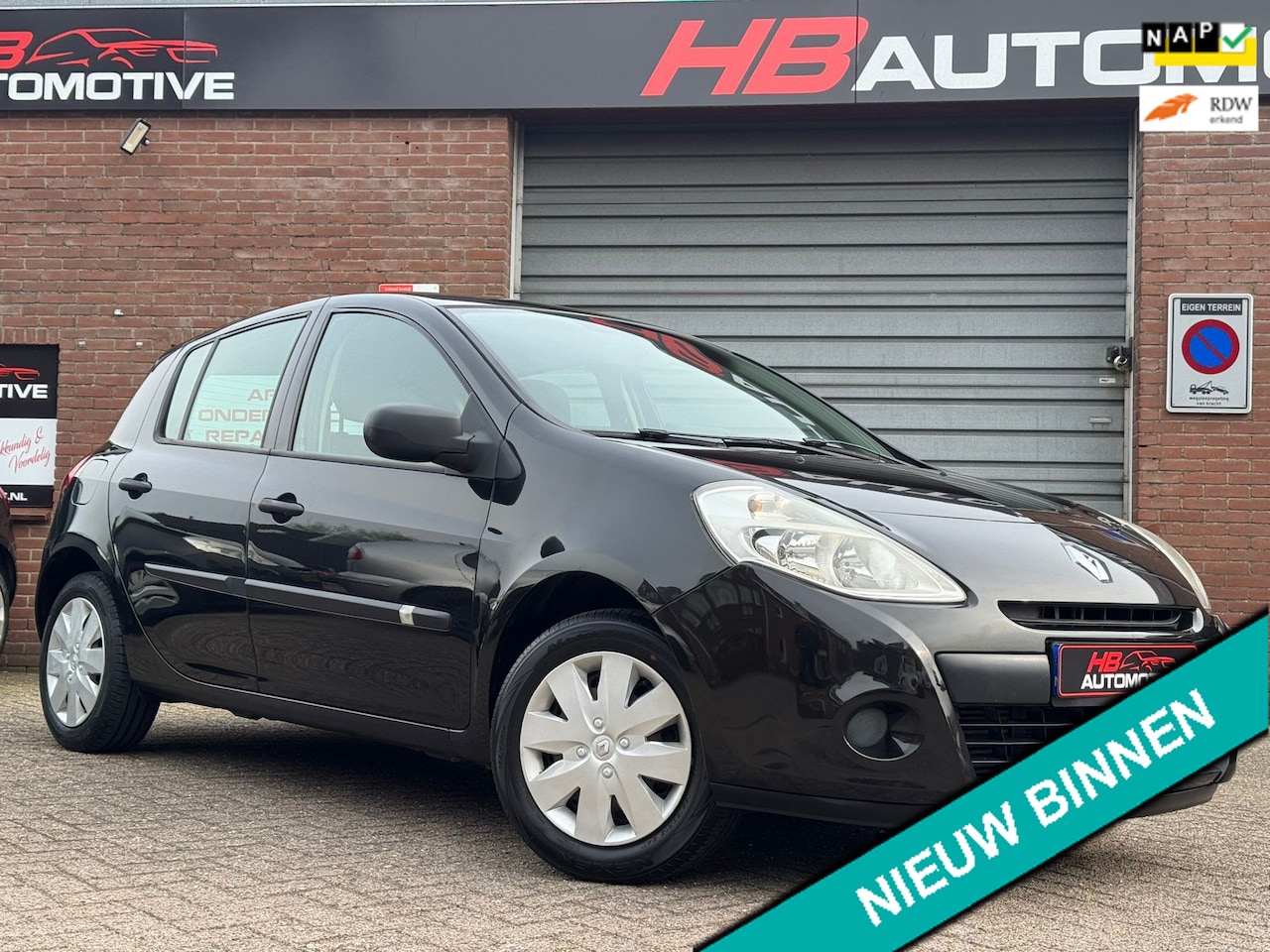 Renault Clio - 1.2 Special Line AIRCO/NAP/EL RAMEN/NAVI/APK . - AutoWereld.nl