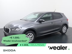 Skoda Fabia - Selection 1.0 TSI 95 PK | 15" Lichtmetalen velgen | Trekhaak |