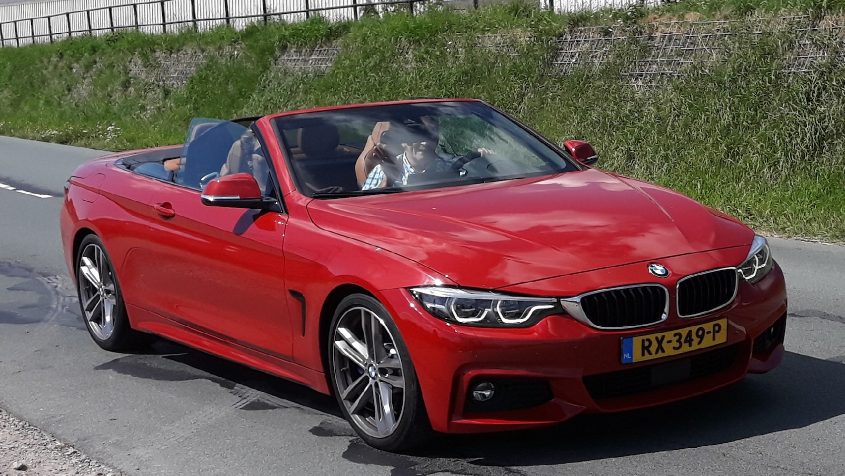 BMW 4-serie Cabrio - 440i High Executive - AutoWereld.nl