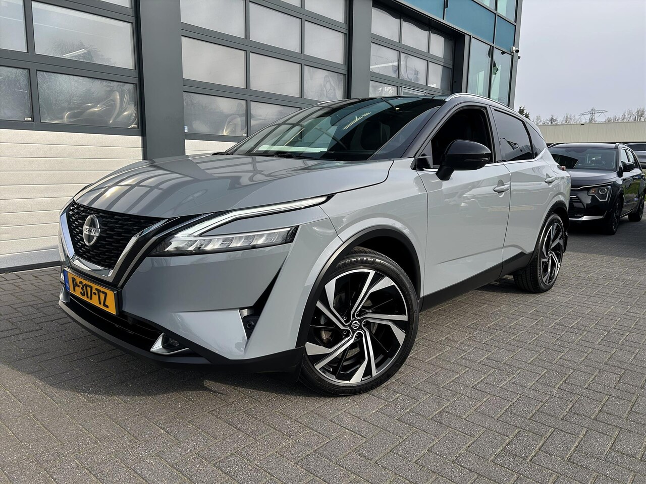 Nissan Qashqai - 1.3 MHEV Xtronic Tekna 1.3 MHEV Xtronic Tekna+ 158pk, Pano, Trekhaak - AutoWereld.nl