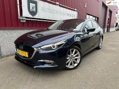 Mazda 3 - 3 2.2 SkyActiv-D 150 GT-M // Navi // Head up diplay // achteruitrijcamera // leer