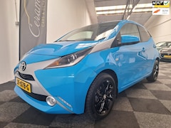 Toyota Aygo - 2016. X-play. Luxury pakket. 1e eig. 78.000 km