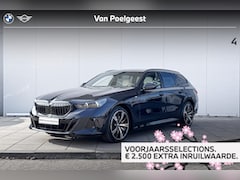 BMW 5-serie Touring - 550e xDrive / Driving Assistant Professional / Glazen Panoramadak / Harman-Kardon / Head-U