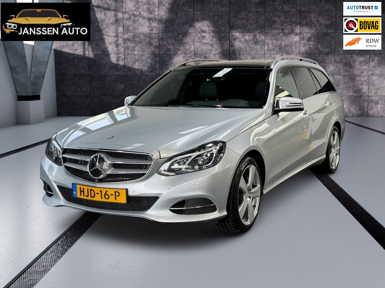 Mercedes-Benz E-klasse Estate - 400 Prestige Avantgarde | 333PK | Pano | 360 Camera | Massage | 7 Persoons | Full Option | - AutoWereld.nl