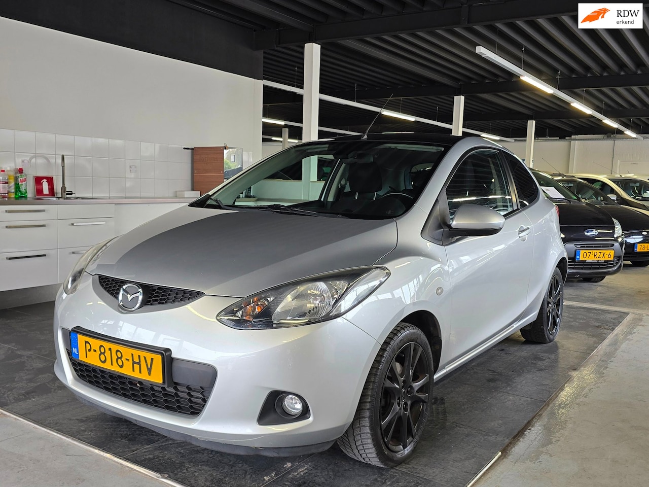 Mazda 2 - 1.3hp S-VT Touring/AIRCO/STOELVERWARMING/ - AutoWereld.nl