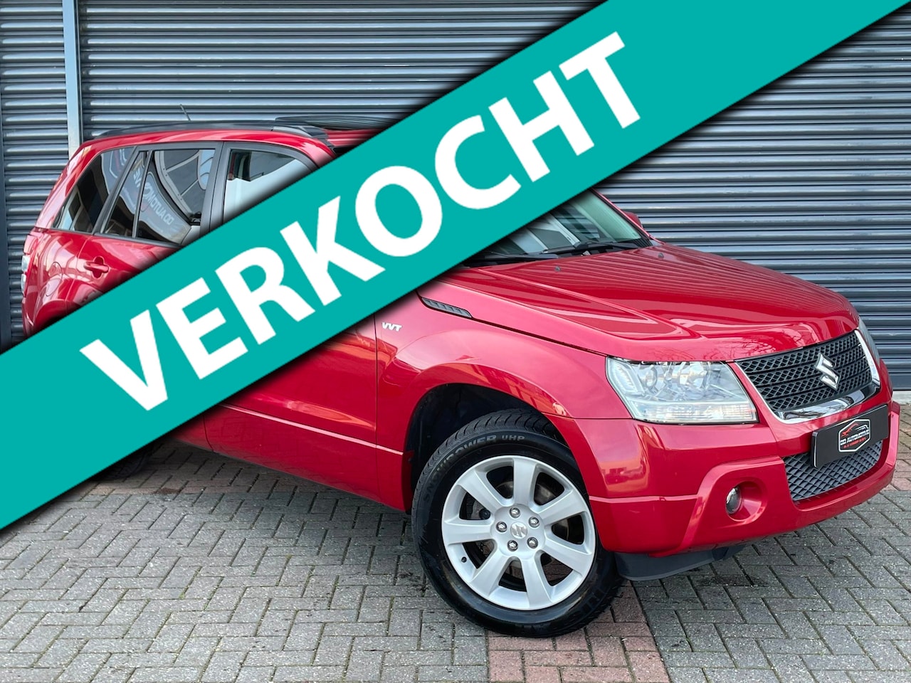 Suzuki Grand Vitara - 2.4 Exclusive 4X4 Automaat | Camera | Leder | Keyless Entry | Carplay - AutoWereld.nl