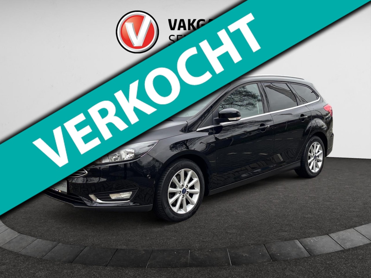 Ford Focus Wagon - 1.5 Titanium | Clima | Cruise | Navi | PDC Voor & Achter | Slecht 96.000 KM | Stoelverw. | - AutoWereld.nl