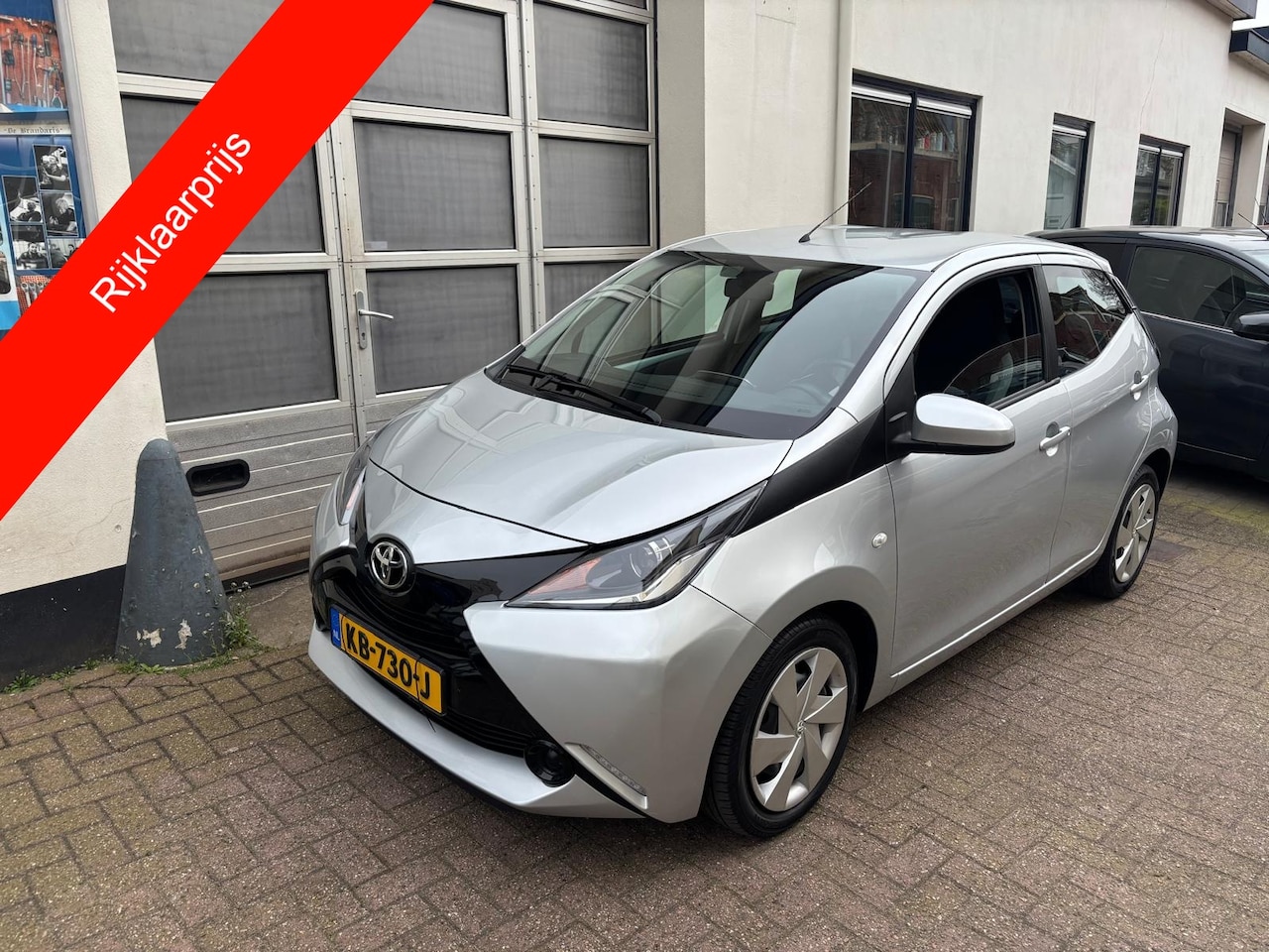 Toyota Aygo - 1.0 VVT-i 69pk 5D - AutoWereld.nl