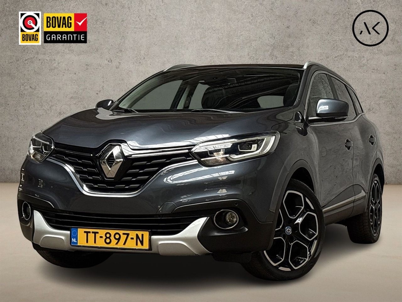 Renault Kadjar - 1.2 TCe Bose Automaat (PANORAMADAK, APPLE CARPLAY, NAVIGATIE, CAMERA, LEDER, SPORTSTOELEN, - AutoWereld.nl