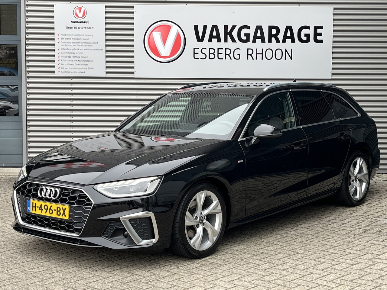 Audi A4 Avant - 35 TFSI Launch edition Sport 2 x S-LINE DSG,NAVI,LED,VIRTUAL,ELEK. TREKHAAK - AutoWereld.nl