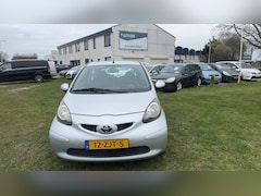 Toyota Aygo - 1.0-12V +