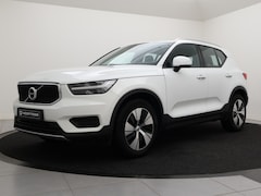 Volvo XC40 - T2 AUT(8) MOMENTUM BUSINESS NAVI BLUETOOTH PARK ASSIST