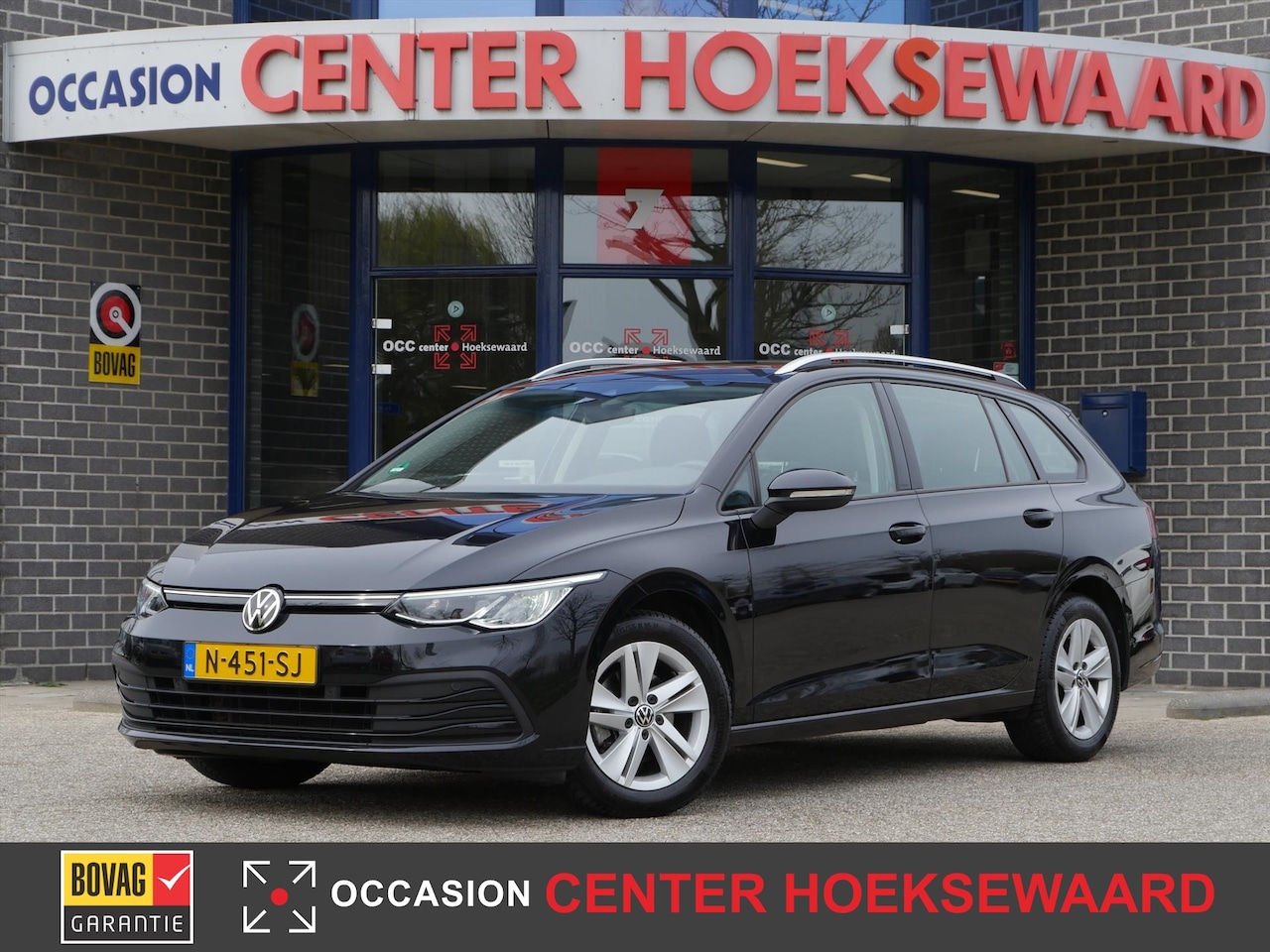 Volkswagen Golf Variant - 1.0 TSI 110pk Life | Camera | Carplay | Deep Black | - AutoWereld.nl