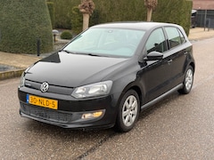 Volkswagen Polo - 1.2 TDI BlueMotion Comfortline 2010 Clima/Lmv