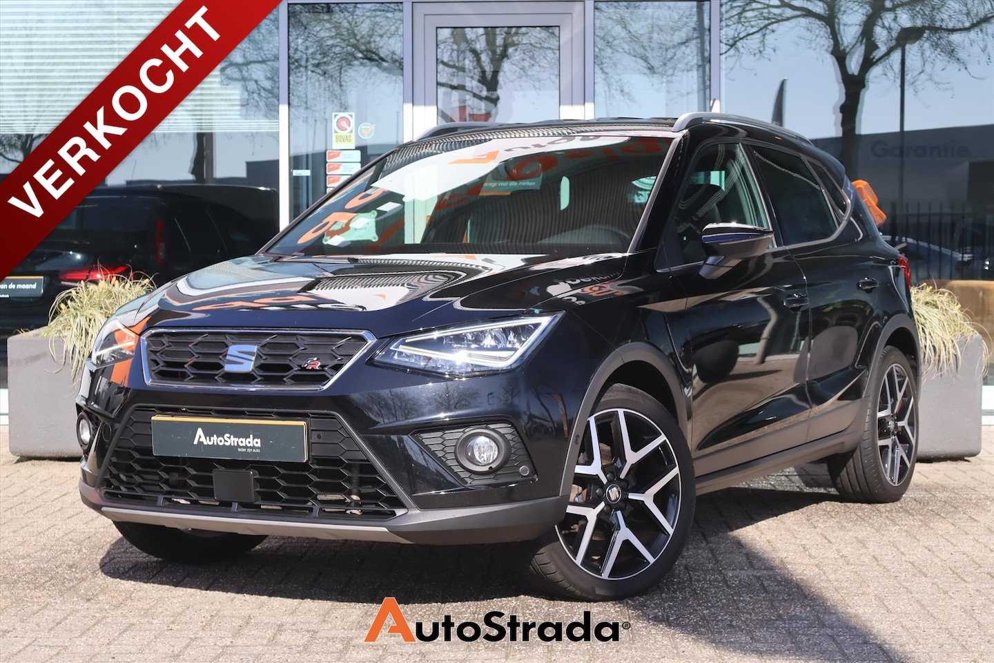 SEAT Arona - 1.5 TSI FR Business Intense Plus 150pk I Navi I Carplay I Virtual I Stoelverwarming | Came - AutoWereld.nl