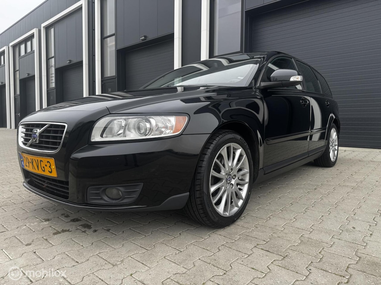 Volvo V50 - 2.0 Sport 2010 (nieuwe APK) - AutoWereld.nl