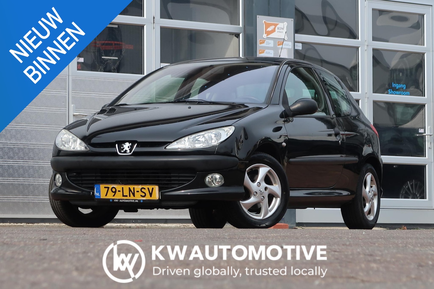 Peugeot 206 - 1.6-16V XS Premium LEDER/ LAGE KM/ CLIMA/ NWE APK/ 1E EIG/ ETC - AutoWereld.nl