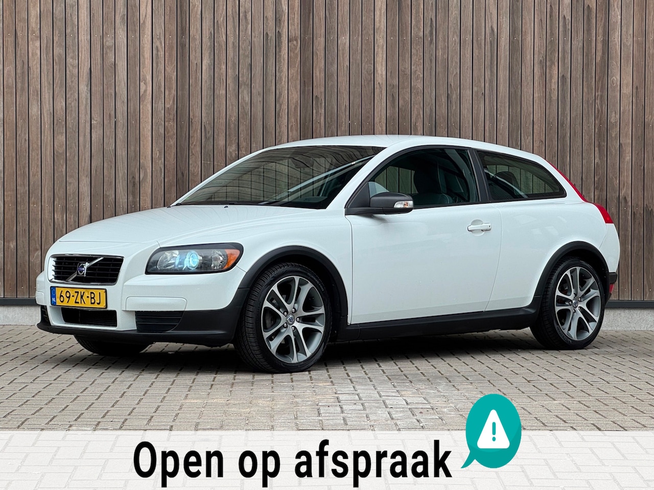 Volvo C30 - 1.6 |Airco|Trekhaak| - AutoWereld.nl