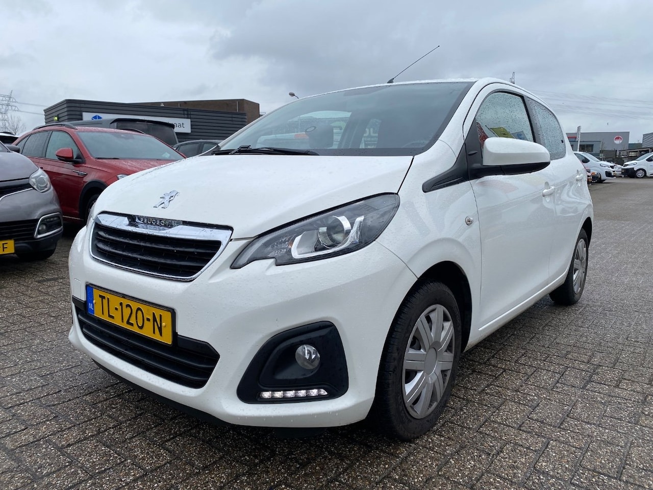 Peugeot 108 - 1.0 e-VTi Active | Dealeronderhouden | Airco | !! - AutoWereld.nl