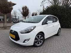 Hyundai ix20 - 1.4i, AIRCO automatisch, Cruise Control, Parkeersensoren, LM-velgen 16", Isofix, Bluetooth