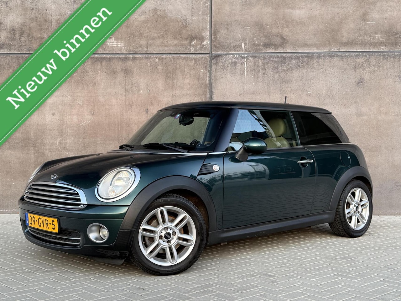MINI Cooper - Mini 1.6 Chili | Leder | Airco | Cruise control | Lichtmetaal | - AutoWereld.nl