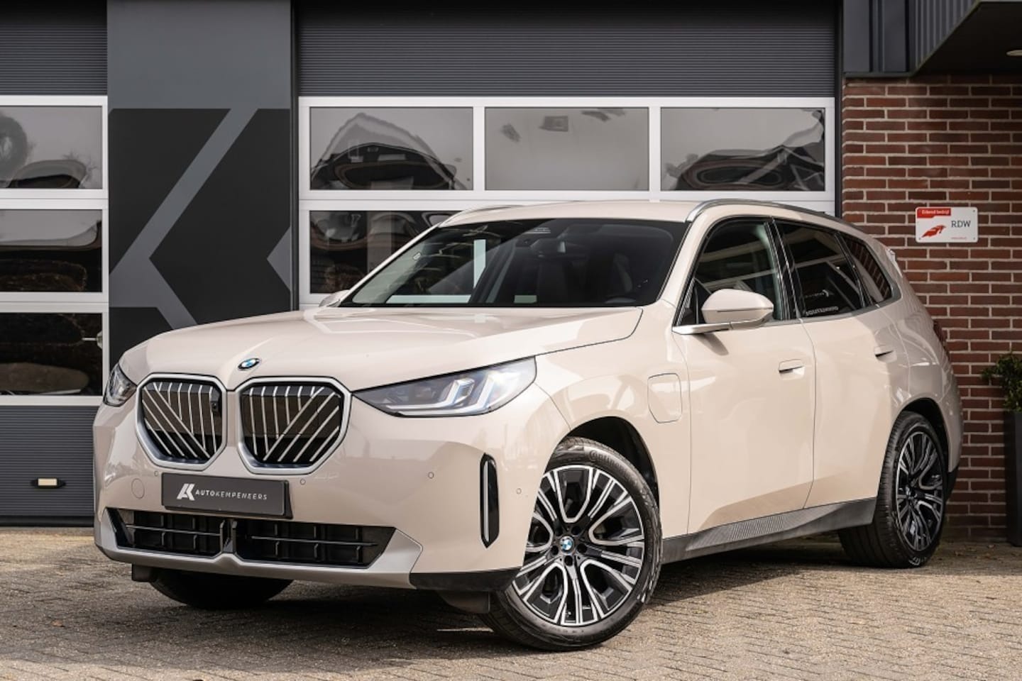 BMW X3 - 30e xDrive | Harman/Kardon | Head-Up | Memory Seats | Trekhaak | Driving Ass. Plus | 360° - AutoWereld.nl