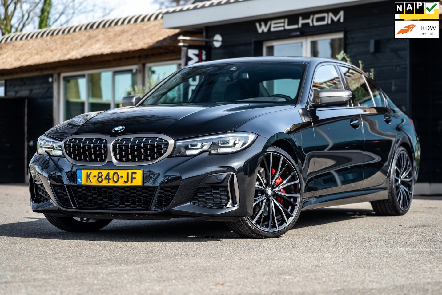 BMW 3-serie - M340i xDrive Executive Edition NL Auto I NAP I Live Cockpit Professional I Dealeronderhoud - AutoWereld.nl