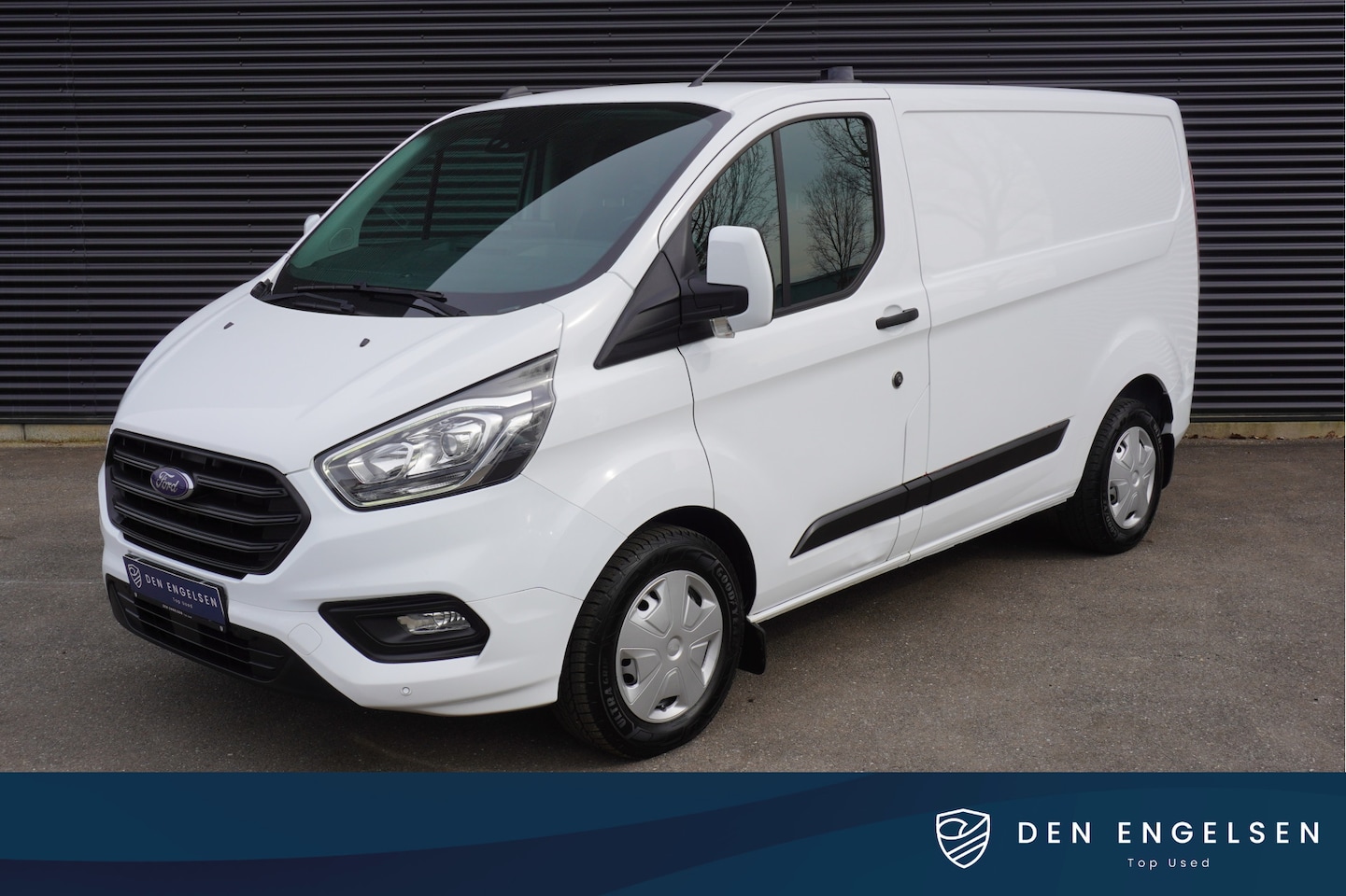 Ford Transit Custom - 131pk Automaat L1H1 Trend Apple Carplay Camera Cruise control Trekhaakk Stoel & voorruit v - AutoWereld.nl