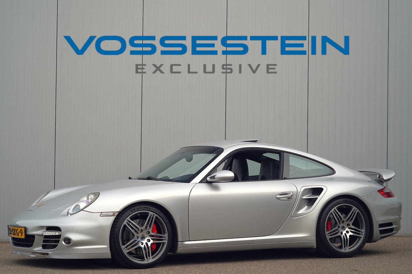 Porsche 911 - 3.6 Turbo / Sport Chrono / Sportuitlaat / Memory stoelen / Navigatie / Cruise / Schuifdak - AutoWereld.nl