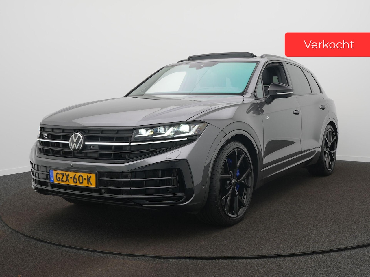 Volkswagen Touareg - 3.0 TSi eHybrid 4MOTION R 462Pk | Panodak | Luchtvering | Elek. Trekhaak | 360 Camera - AutoWereld.nl