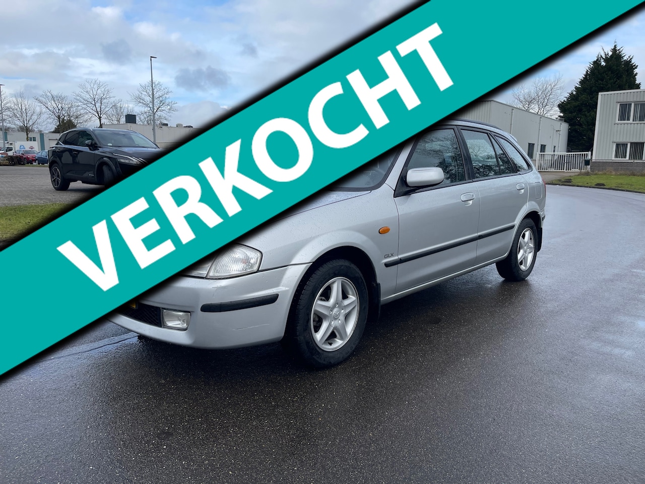 Mazda 323 Fastbreak - 1.5i LS BJ 2001 AIRCO Trekhaak zeer nette staat Goed onderhouden - AutoWereld.nl