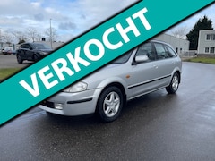 Mazda 323 Fastbreak - 1.5i LS BJ 2001 AIRCO Trekhaak zeer nette staat Goed onderhouden