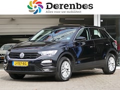Volkswagen T-Roc - 1.0 TSI Style | stoelverwarming | Apple Carplay/Android auto | all-season-banden | navigat