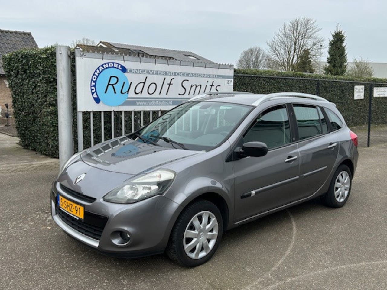 Renault Clio Estate - 1.2 TCE 20th Anniversary 1.2 TCE 20th Anniversary - AutoWereld.nl