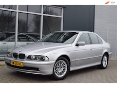 BMW 5-serie - 525i Edition | Automaat | Leder | NAP + APK 11-2026