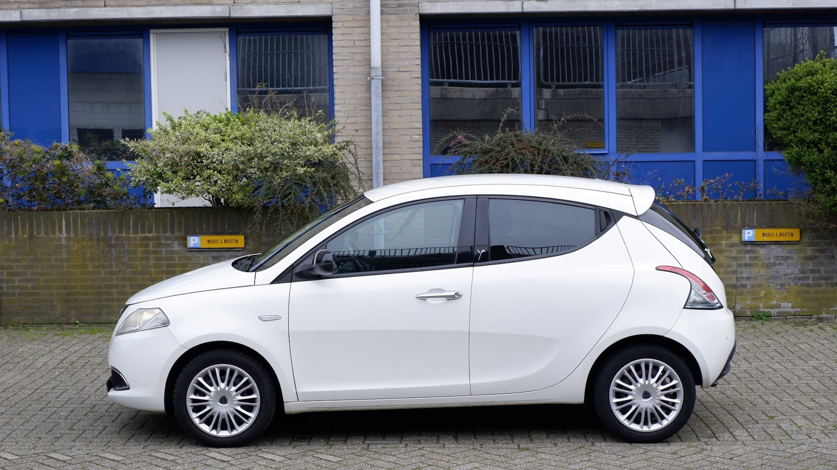 Lancia Y(psilon) - Ypsilon 0.9 TwinAir Silver - AutoWereld.nl