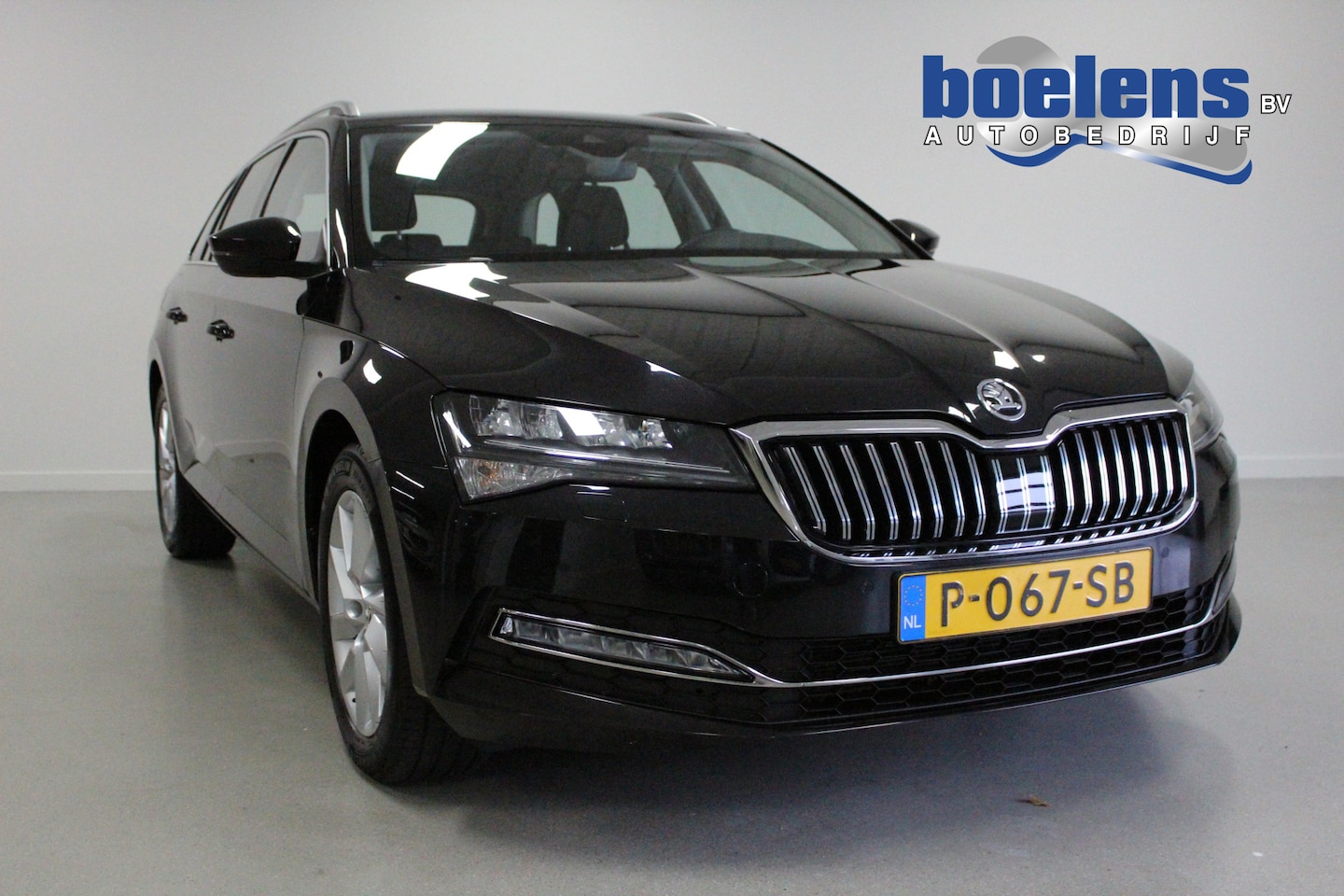 Skoda Superb Combi - 1.5 TSI ACT Business Edition Plus 1.5 TSI ACT Business Edition Plus - AutoWereld.nl