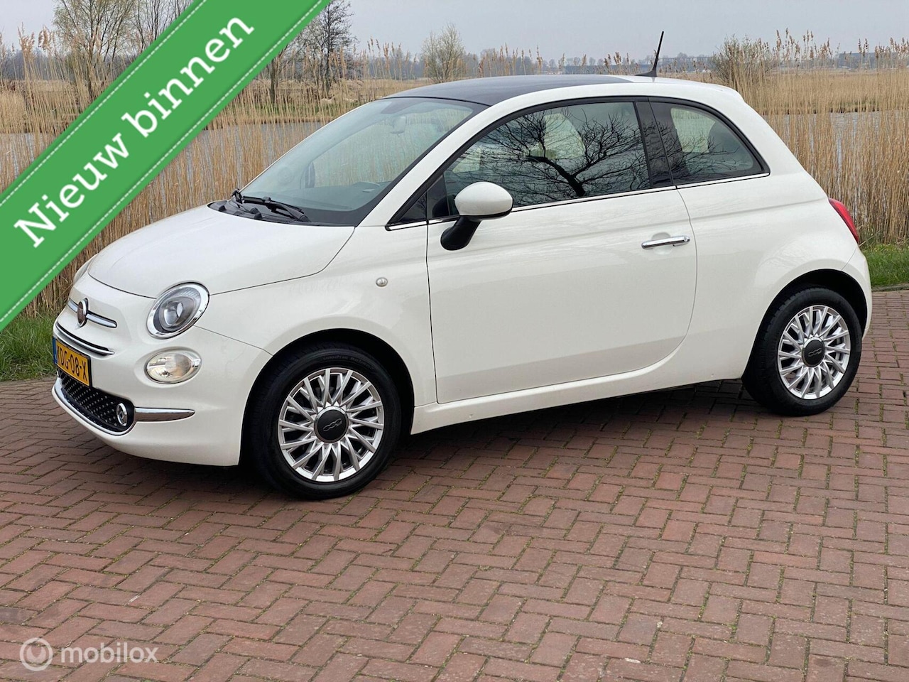 Fiat 500 - 1.2 Lounge Navi Airco Xenon 49 dkm !!! - AutoWereld.nl