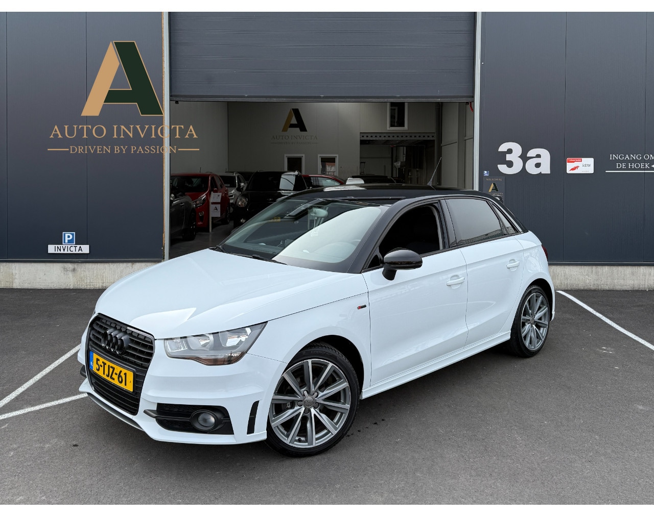 Audi A1 Sportback - 1.2 TFSI Admired S- Line - AutoWereld.nl