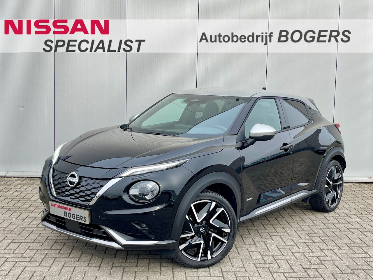 Nissan Juke - 1.6 Hybrid N-Design Navigatie, Climate Control, Cruise Control, 19"Lm, Trekhaak, Achteruit - AutoWereld.nl