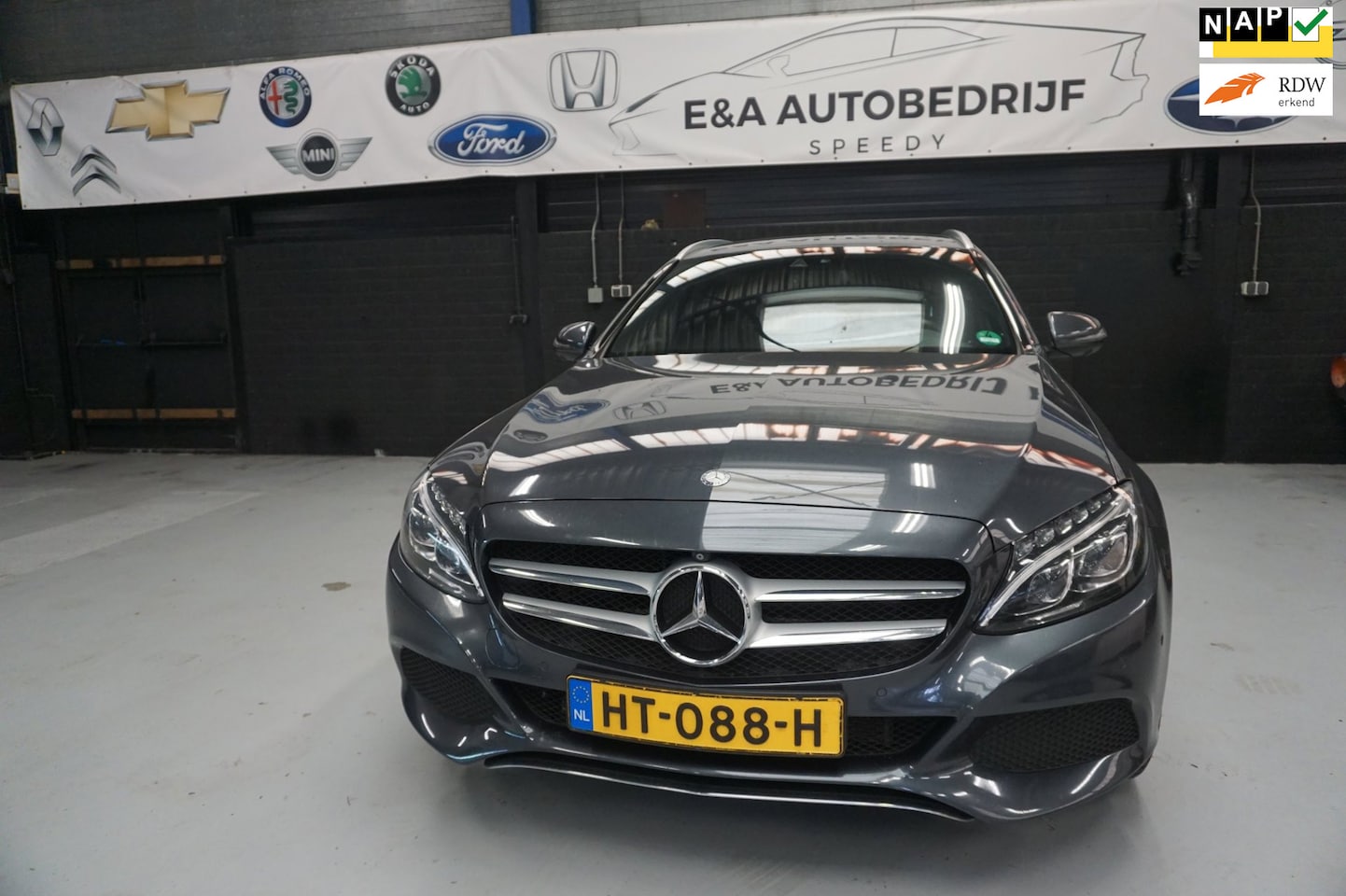 Mercedes-Benz C-klasse Estate - 350 e Lease Edition 360 CAMERA / NAVI / NAP - AutoWereld.nl