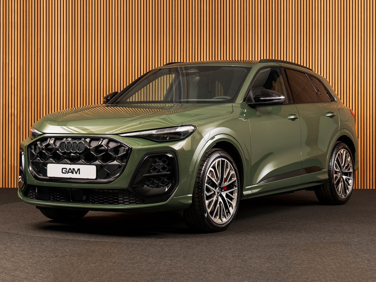 Audi Q5 - 2.0 TFSI e-hybrid quattro 21" | PANO | LUCHTVERING |S-LINE | TECHPRO - AutoWereld.nl