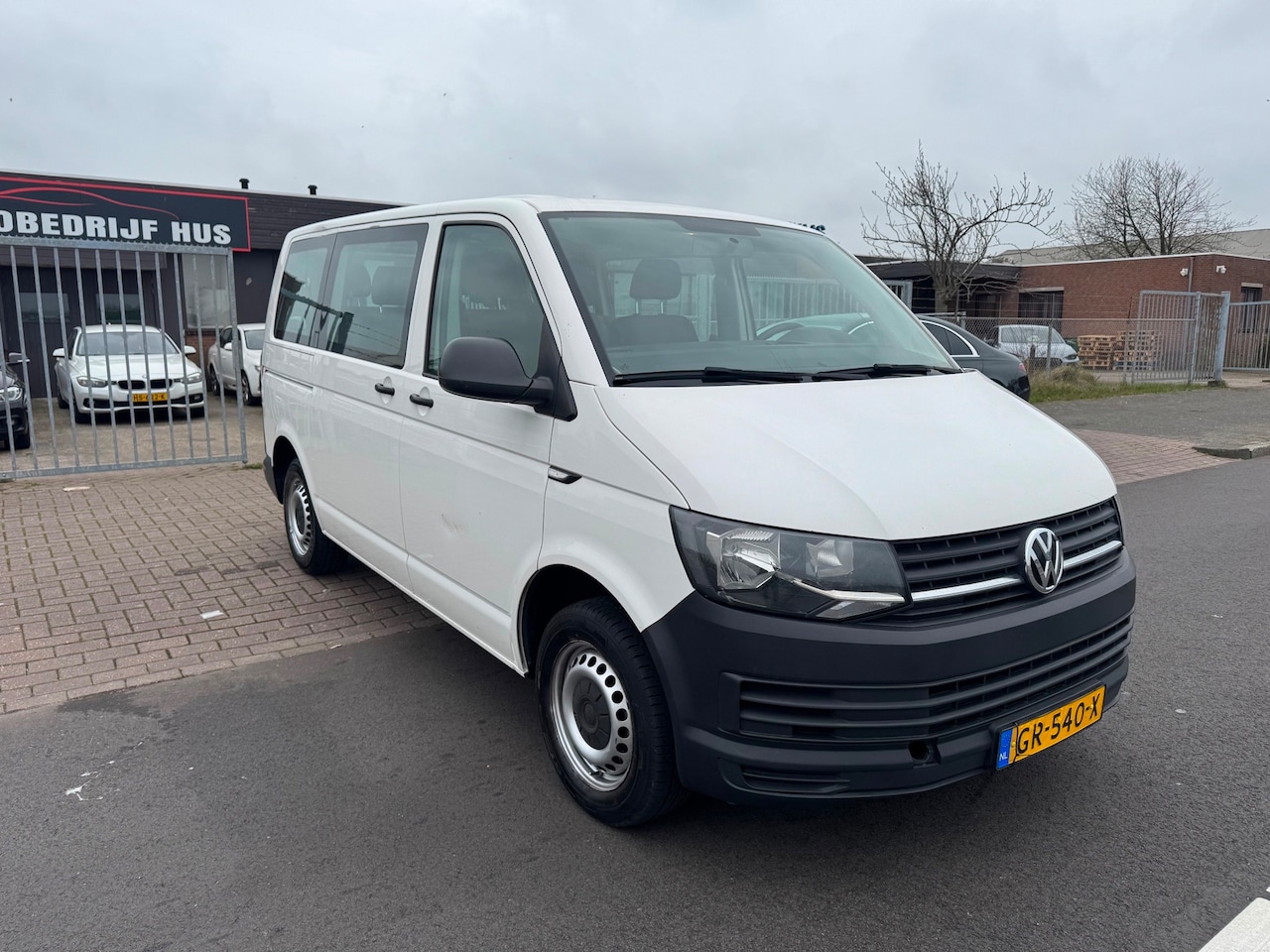 Volkswagen Transporter Kombi - 2.0 TDI AIRCO 9 PERSON NEW MODEL - AutoWereld.nl