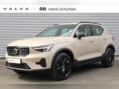 Volvo XC40 - 2.0 B4 Mild Hybrid Plus Dark | All-Season Banden | Verwarmbare Voorruit | Elektrisch Verst