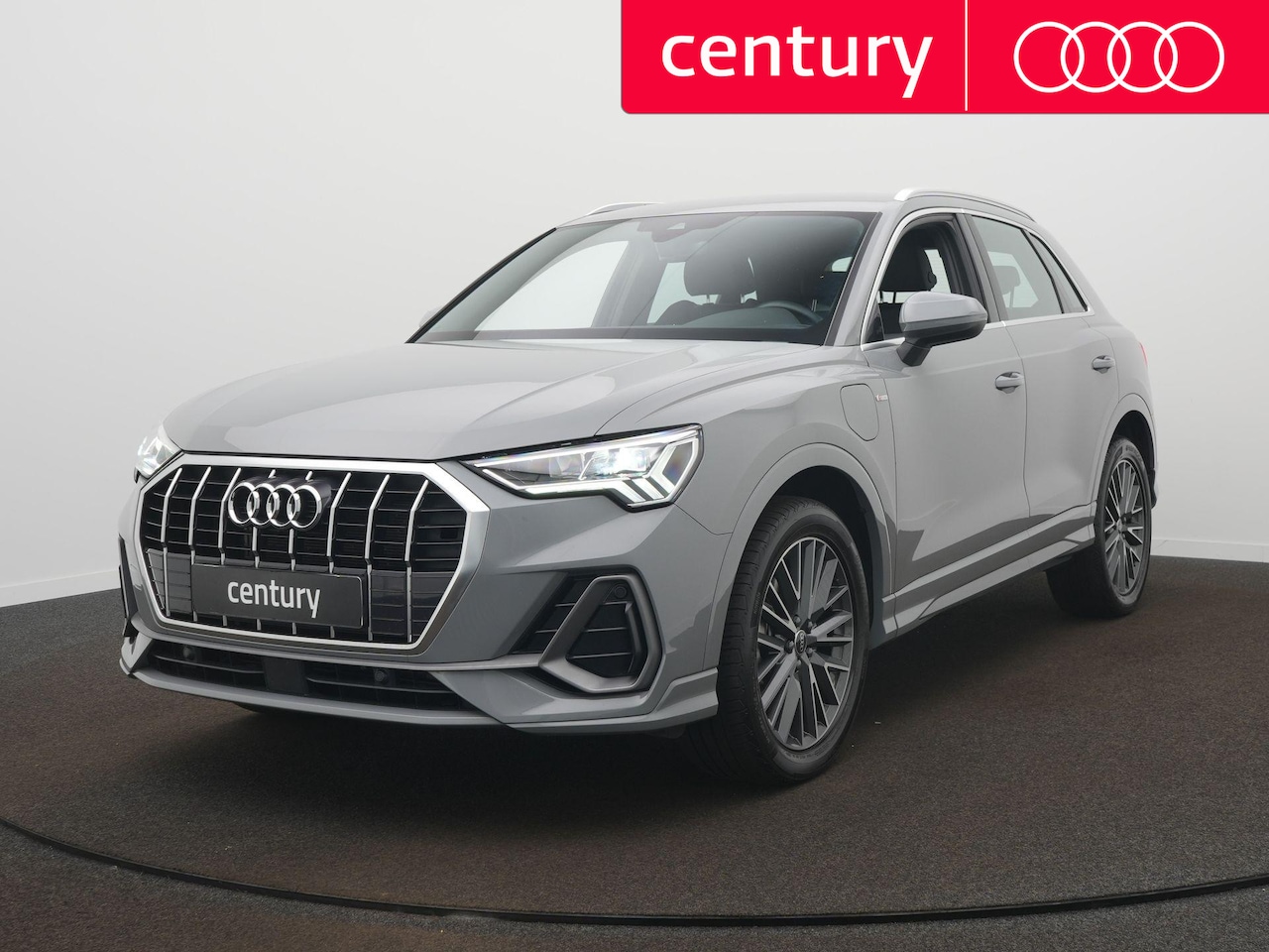 Audi Q3 - 45 TFSI e S edition S-Line | Elek. Trekhaak | Elek. Stoelen | SONOS | Leder - AutoWereld.nl