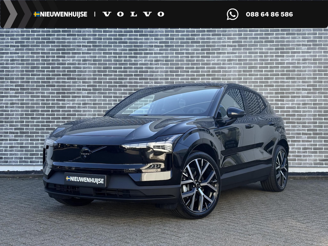 Volvo EX30 - Single Motor Ext Range Ultra Black Ed Euro 69 kWh | Elektrisch Verstelbare Voorstoelen | S - AutoWereld.nl
