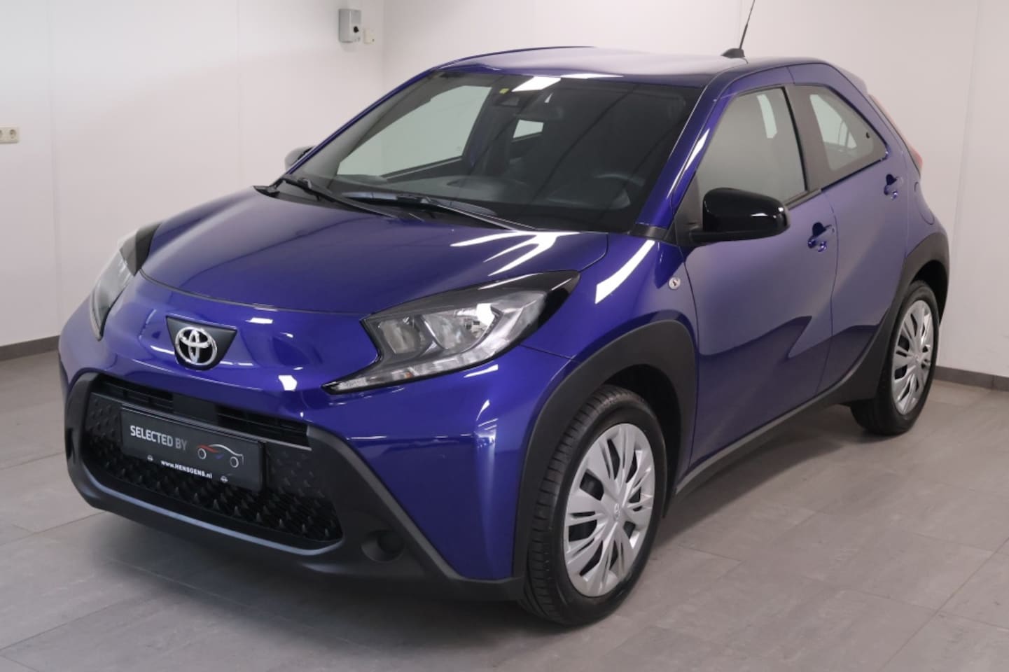 Toyota Aygo X - 1.0 VVT-i S-CVT Play | Automaat! - AutoWereld.nl