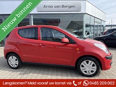 Nissan Pixo - 1.0 Look, airco, parrot, trekhaak, afkomstig van 2e eigenaar